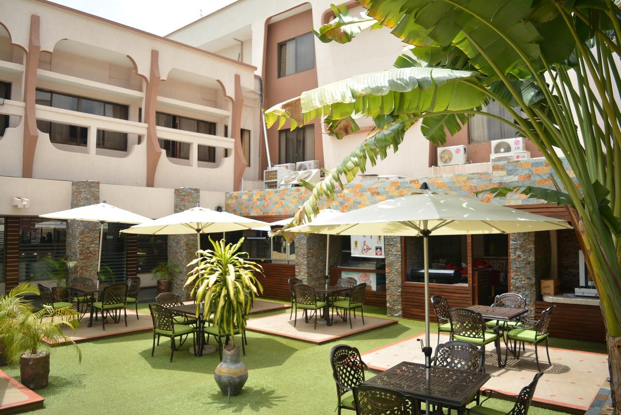 Eusbett Hotel Sunyani Exterior photo